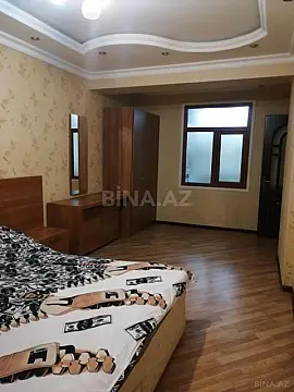 Satılır 2 otaqlı mənzil 82 m²