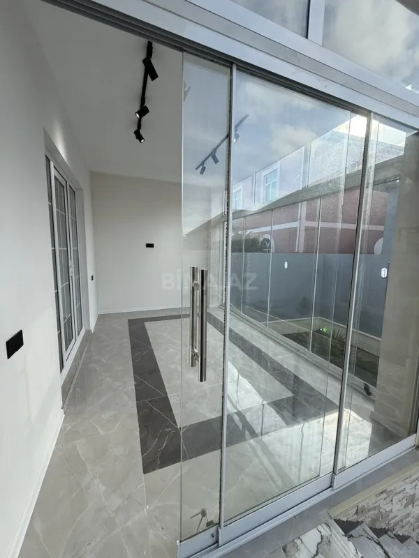 Satılır 4 otaqlı həyət evi 130 m²