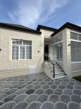 Satılır 4 otaqlı həyət evi 130 m²