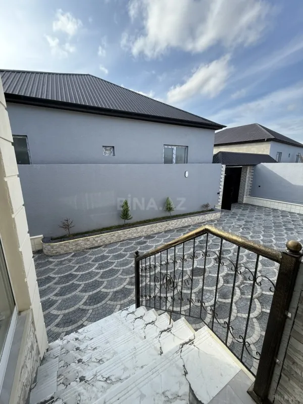 Satılır 4 otaqlı həyət evi 130 m²