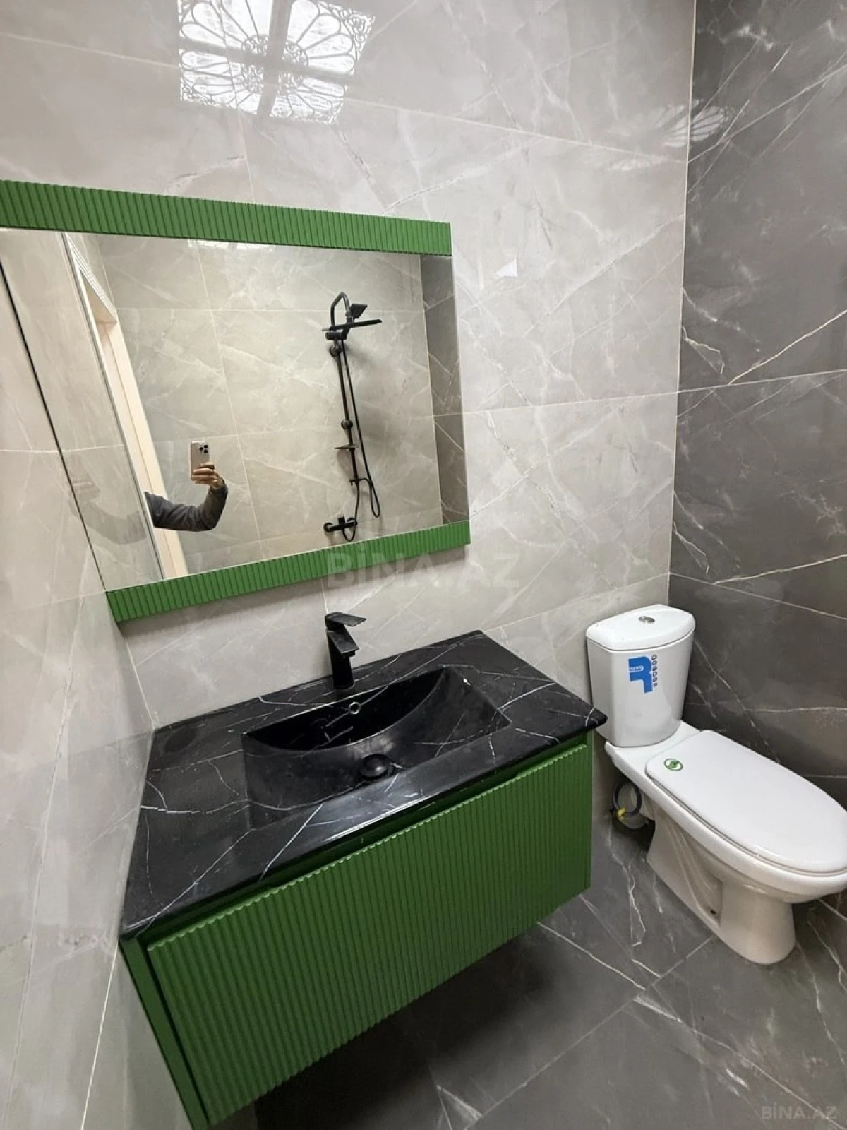 Satılır 4 otaqlı həyət evi 130 m²