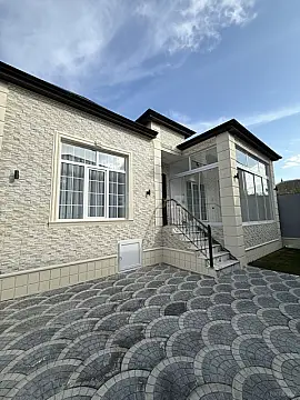 Satılır 4 otaqlı həyət evi 130 m²