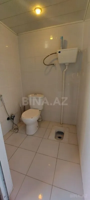 Satılır 5 otaqlı həyət evi 180 m²