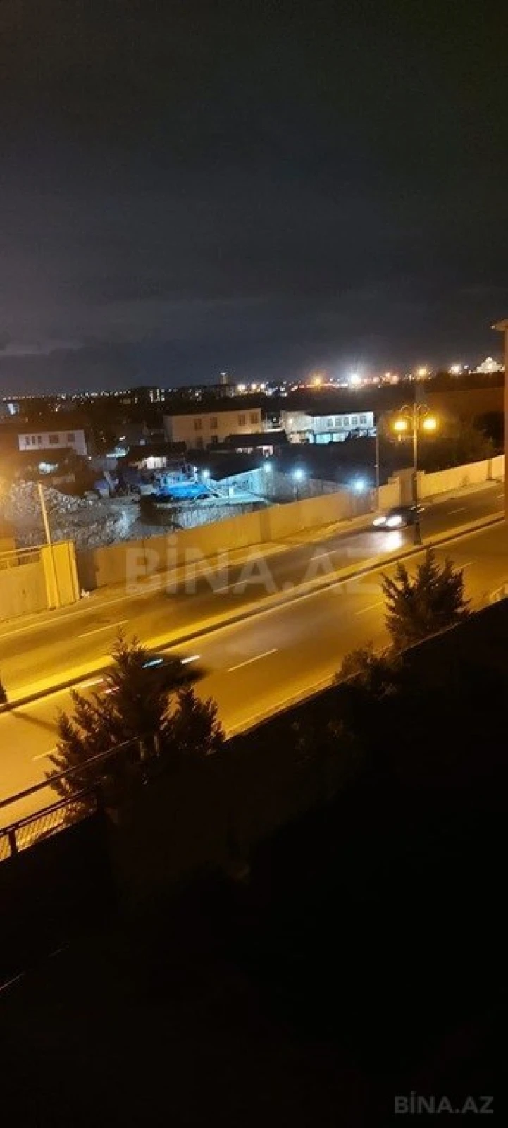 Satılır 5 otaqlı həyət evi 180 m²