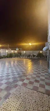 Satılır 5 otaqlı həyət evi 180 m²