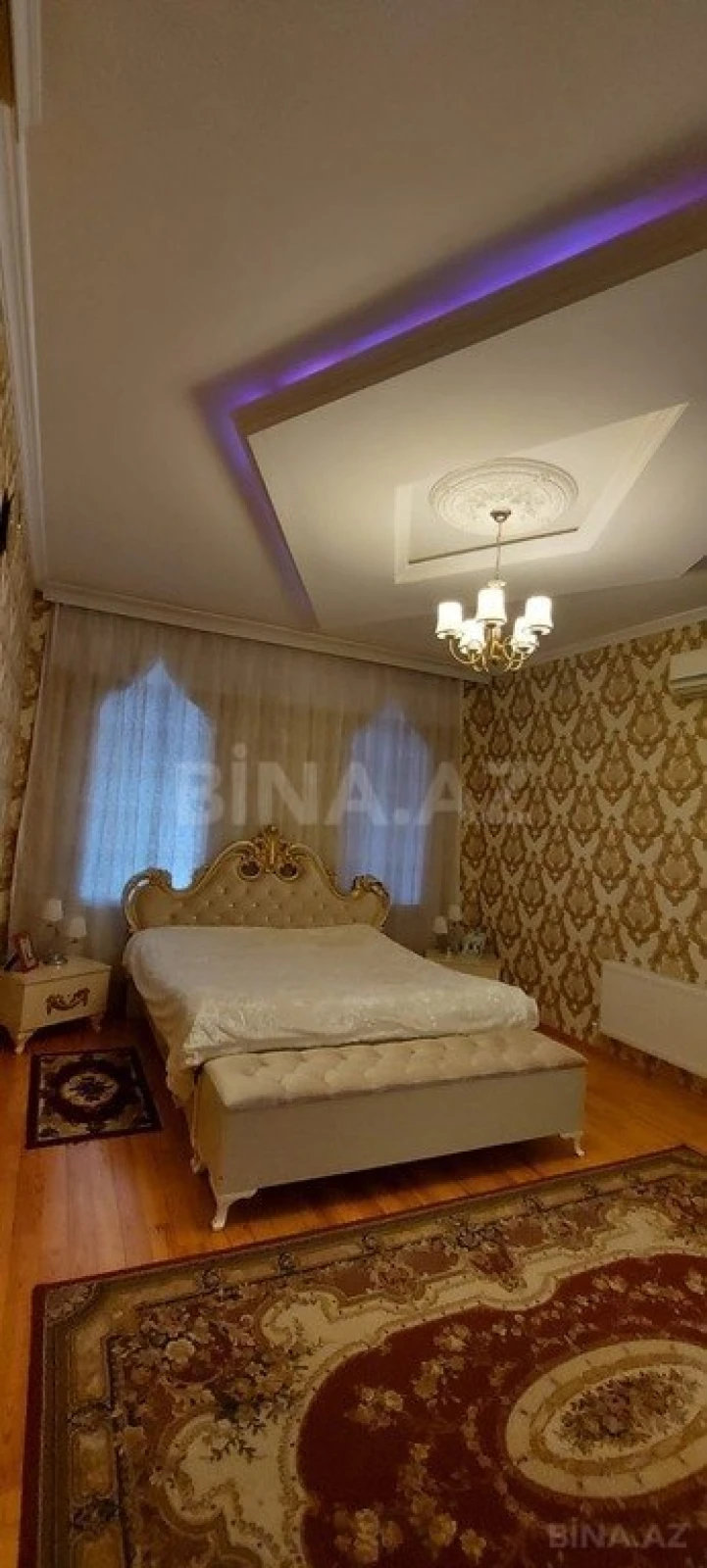 Satılır 5 otaqlı həyət evi 180 m²