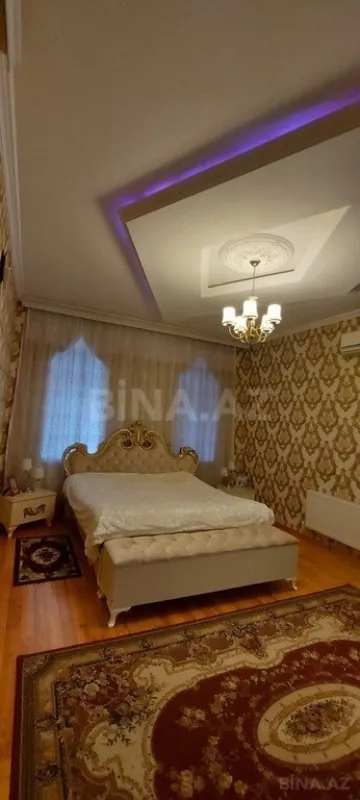 Satılır 5 otaqlı həyət evi 180 m²