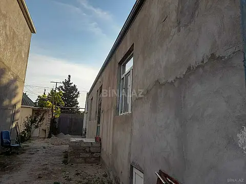Satılır 6 otaqlı həyət evi 220 m²