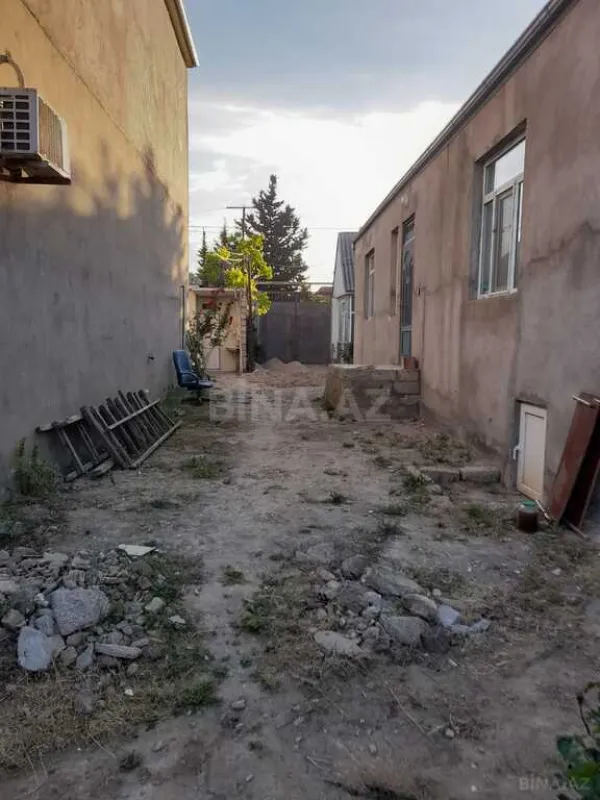 Satılır 6 otaqlı həyət evi 220 m²