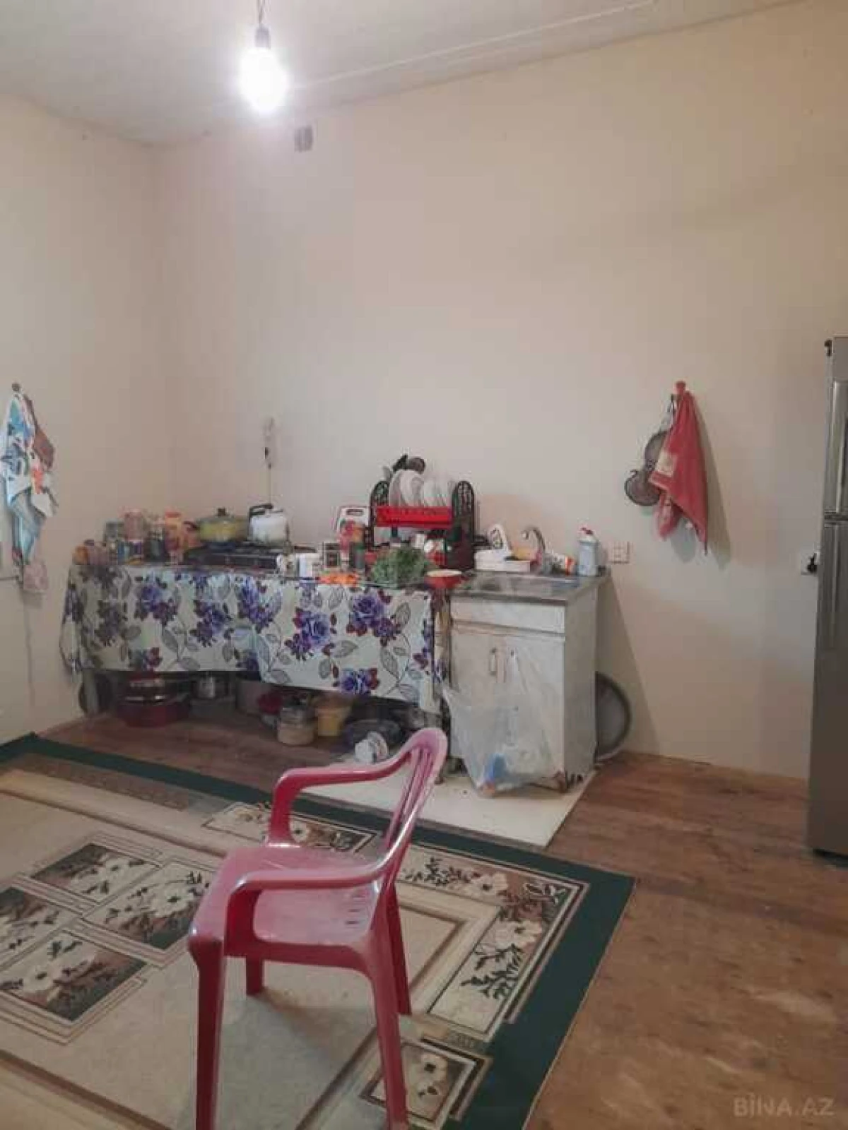 Satılır 6 otaqlı həyət evi 220 m²