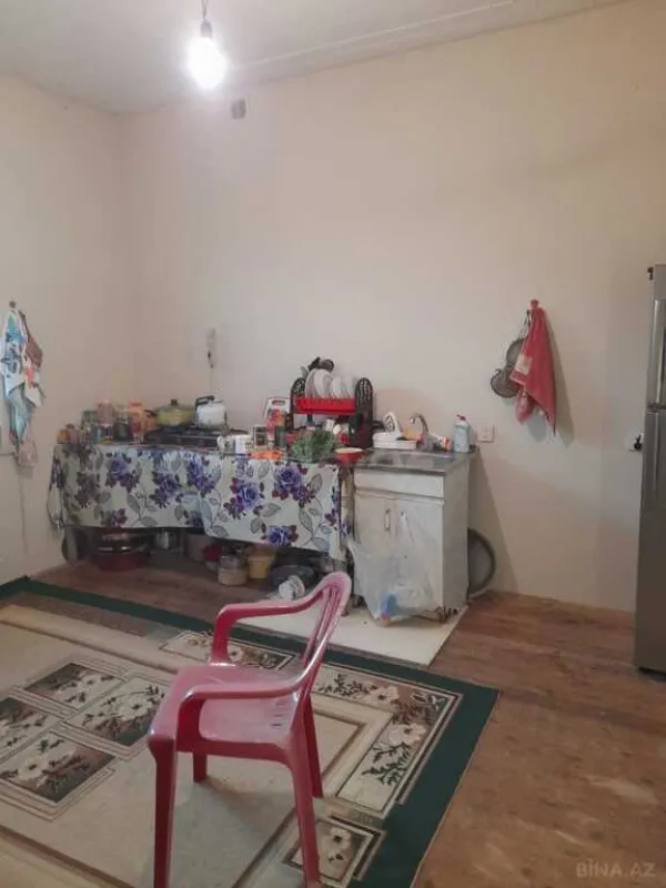 Satılır 6 otaqlı həyət evi 220 m²