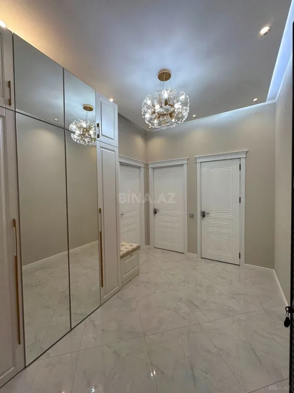 Satılır 3 otaqlı mənzil 68 m²