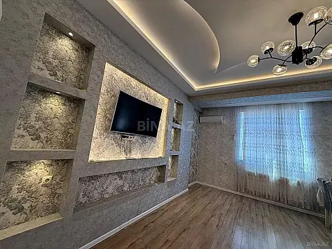 Satılır 2 otaqlı mənzil 80 m²