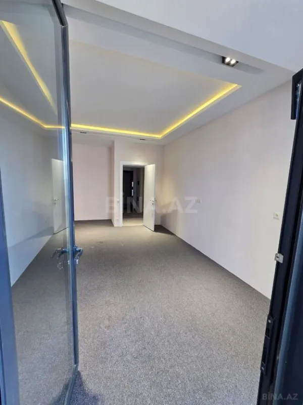 Kirayə verilir 2 otaqlı ofis 65 m²