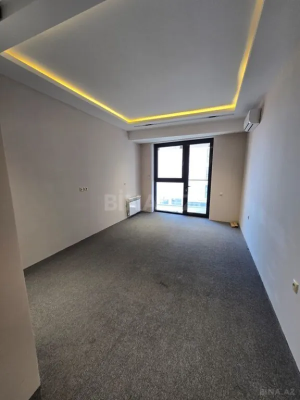 Kirayə verilir 2 otaqlı ofis 65 m²