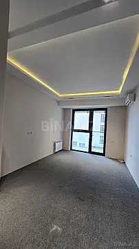 Kirayə verilir 2 otaqlı ofis 65 m²