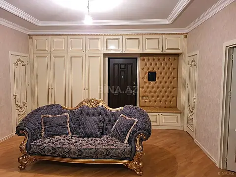 Kirayə verilir 2 otaqlı mənzil 100 m²