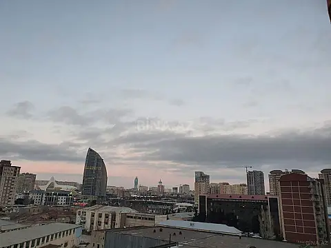 Kirayə verilir 2 otaqlı mənzil 100 m²