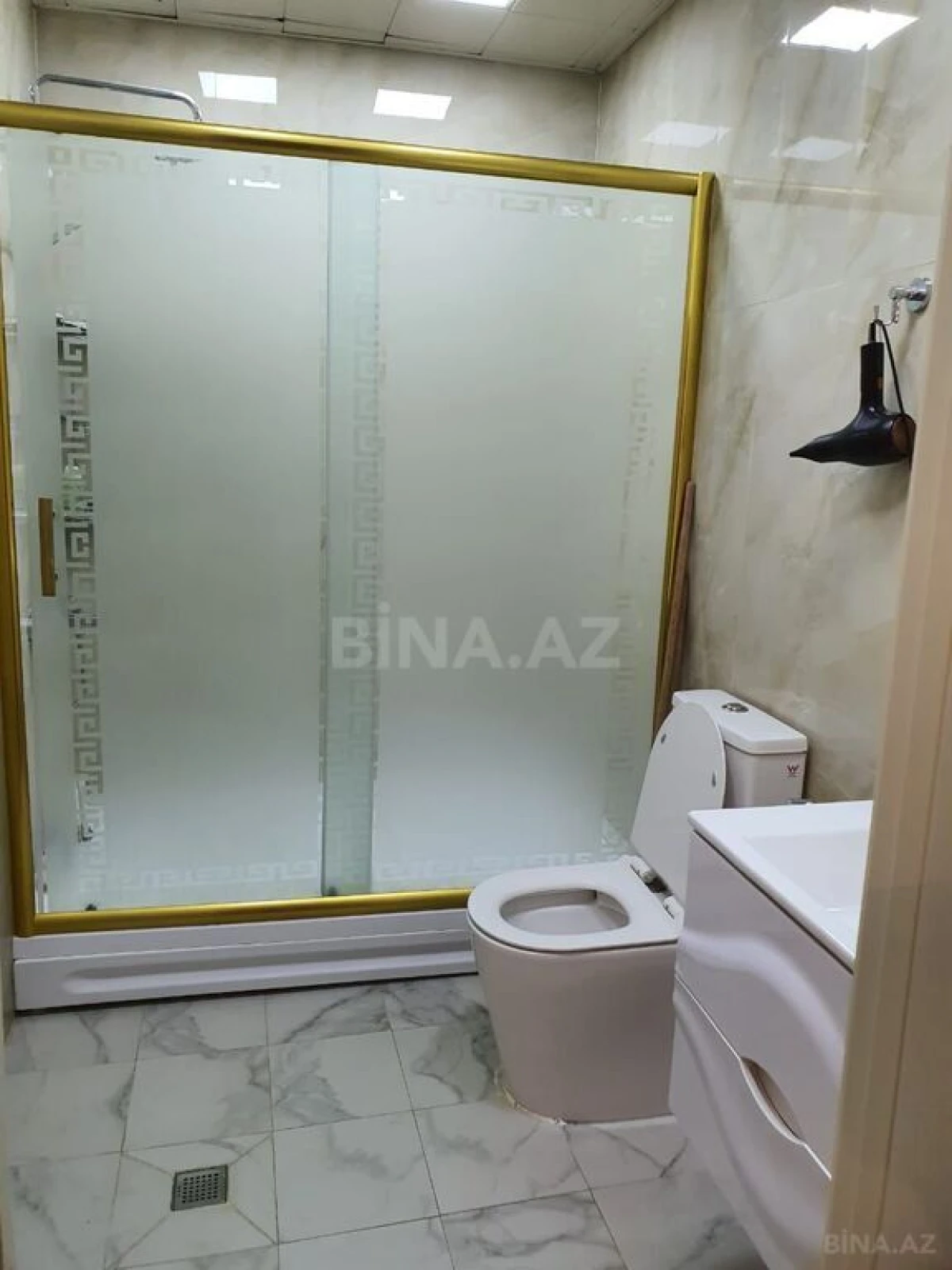 Kirayə verilir 2 otaqlı mənzil 100 m²