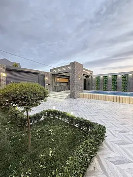 Satılır 4 otaqlı həyət evi 160 m²