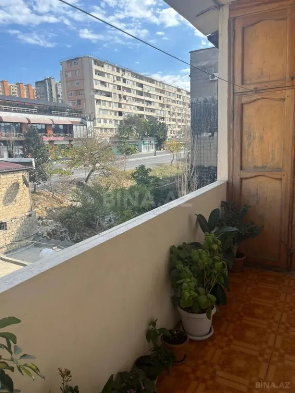 Satılır 3 otaqlı mənzil 70 m²