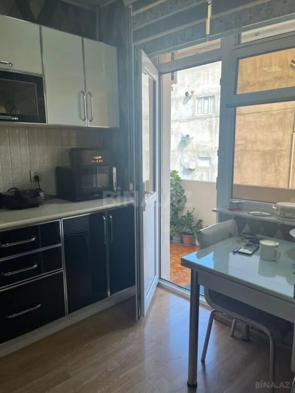 Satılır 3 otaqlı mənzil 70 m²