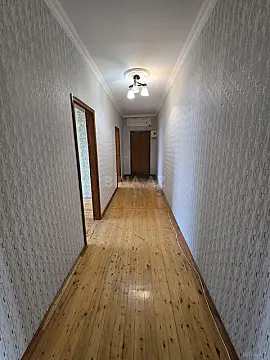 Satılır 3 otaqlı mənzil 57 m²