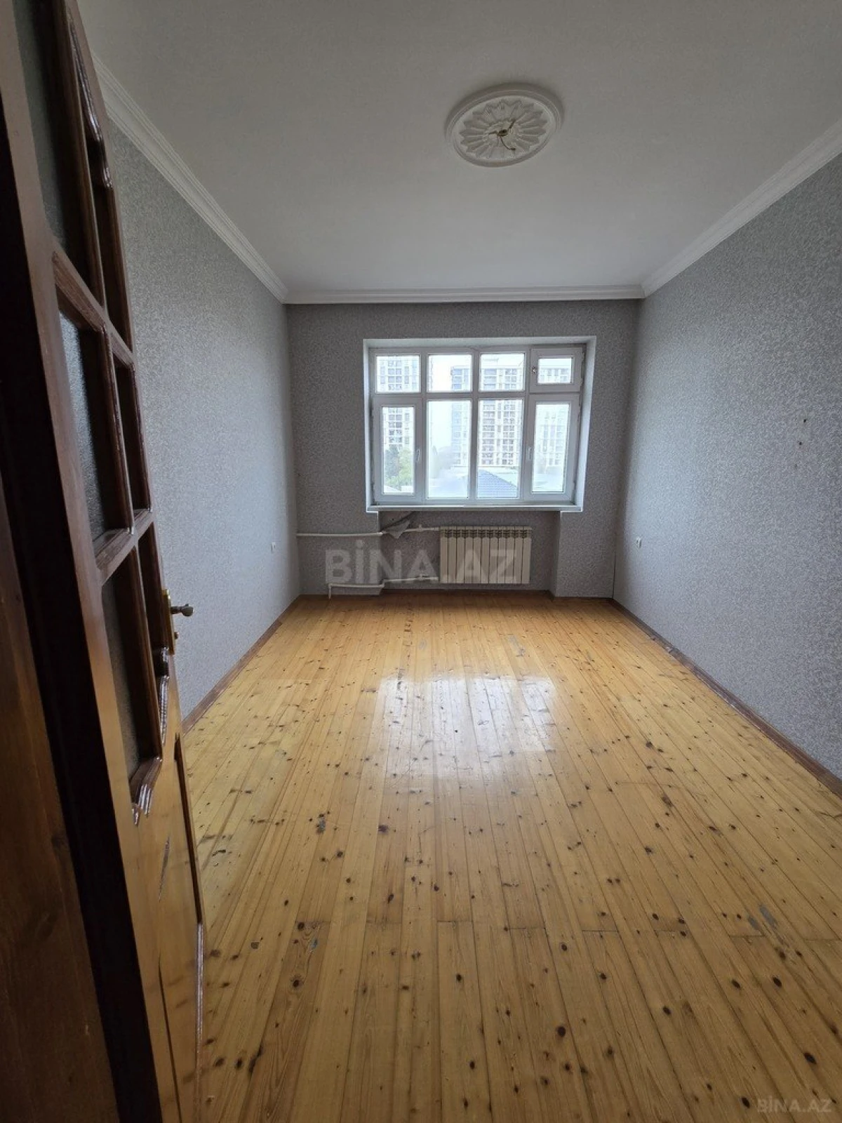 Satılır 3 otaqlı mənzil 57 m²