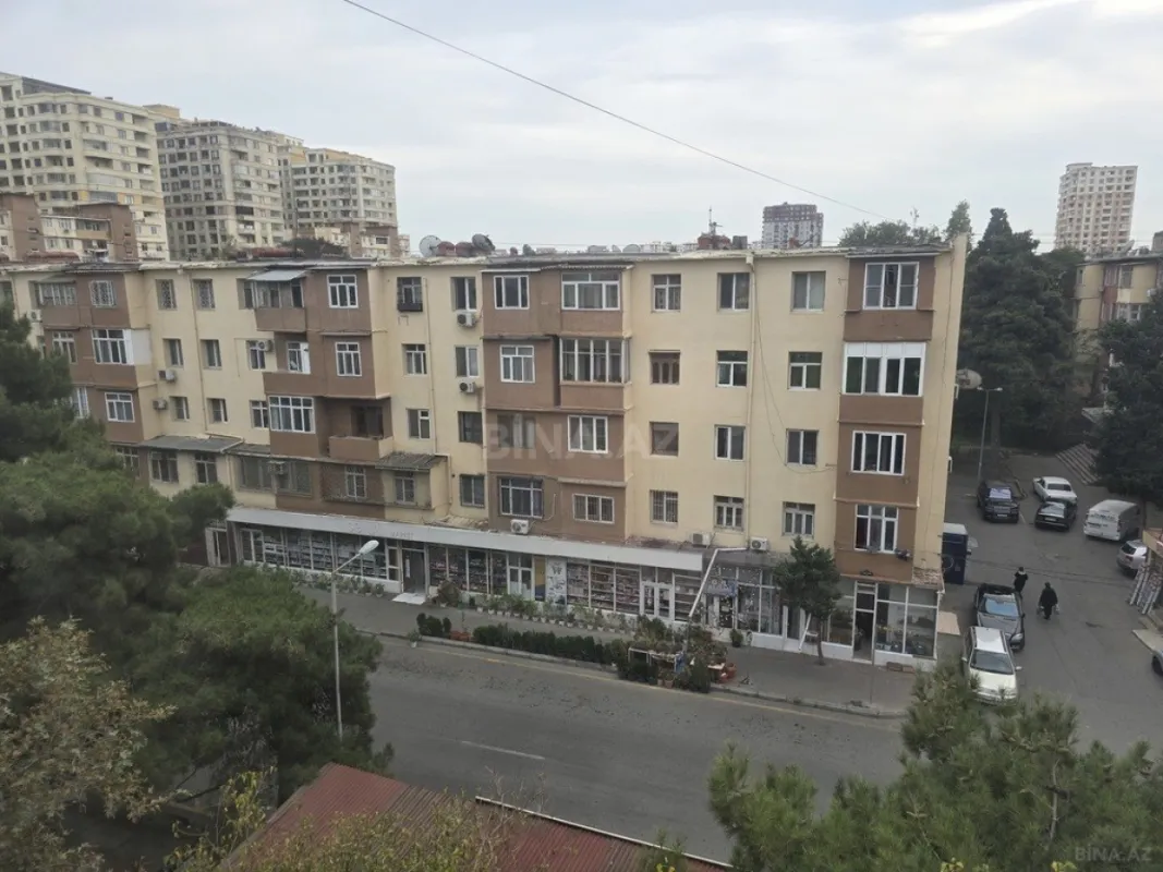Satılır 3 otaqlı mənzil 57 m²