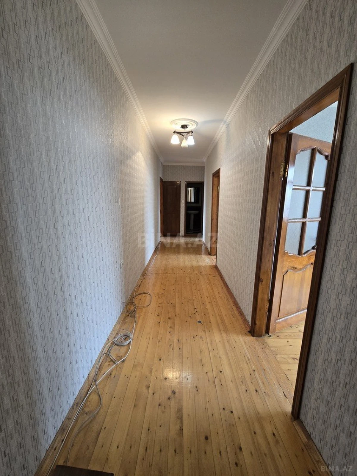 Satılır 3 otaqlı mənzil 57 m²