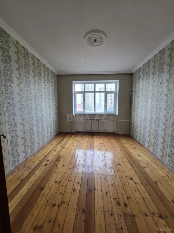 Satılır 3 otaqlı mənzil 57 m²