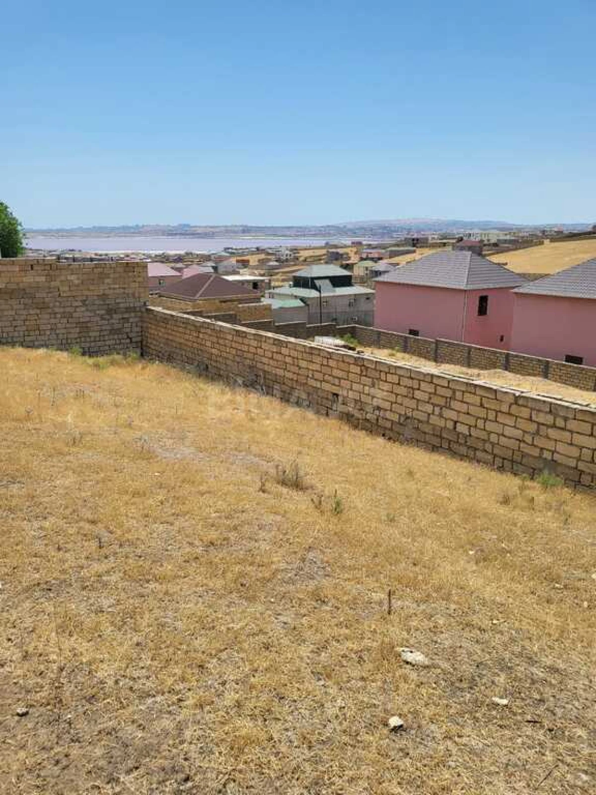 Satılır torpaq sahəsi 6 m²