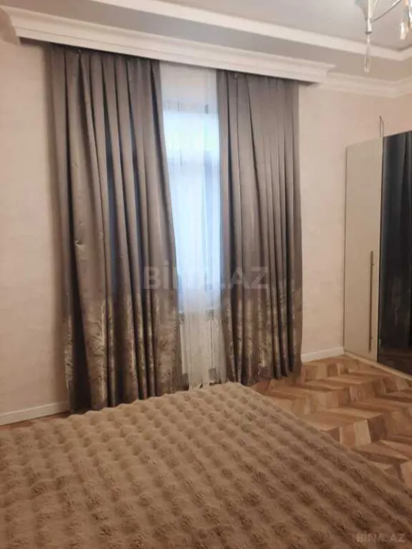 Satılır 3 otaqlı həyət evi 150 m²