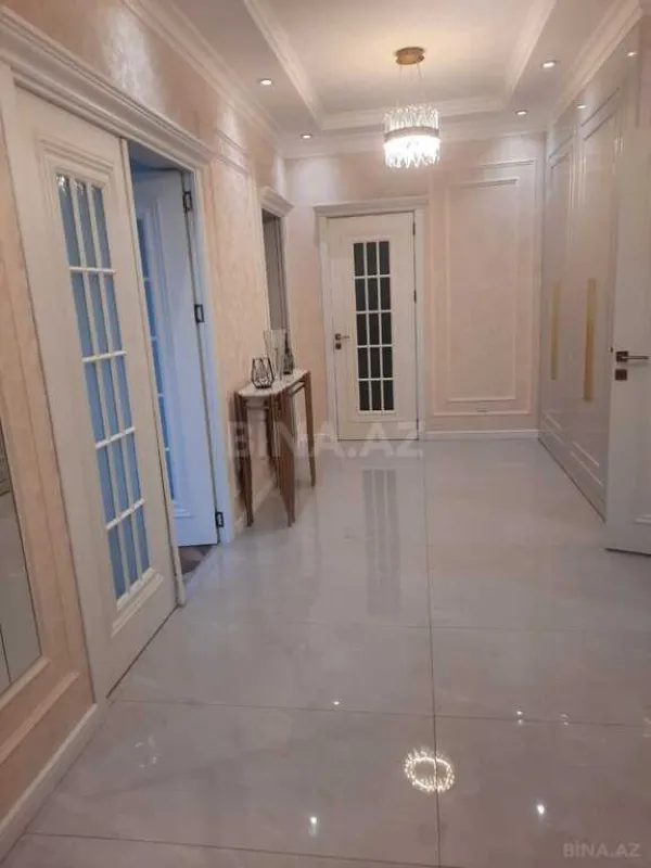 Satılır 3 otaqlı həyət evi 150 m²