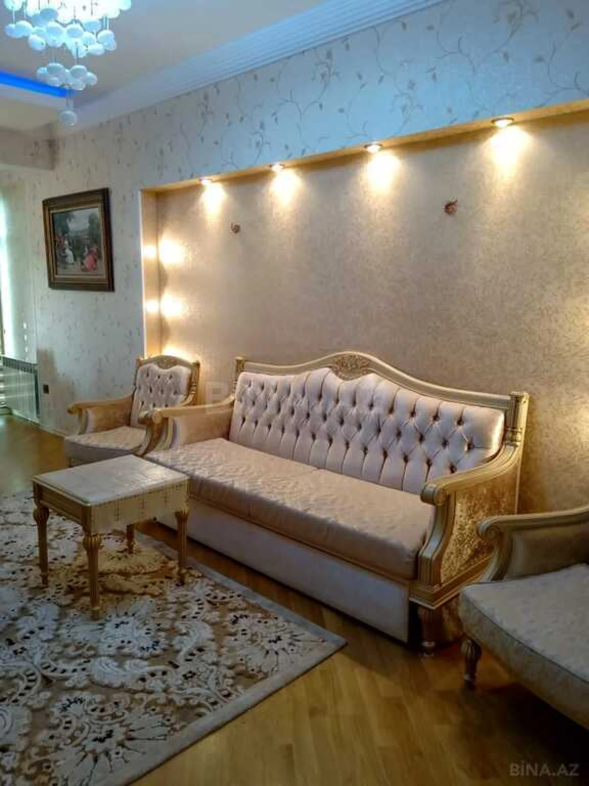 Kirayə verilir 2 otaqlı mənzil 99.5 m²