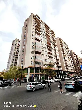 Kirayə verilir 2 otaqlı mənzil 99.5 m²