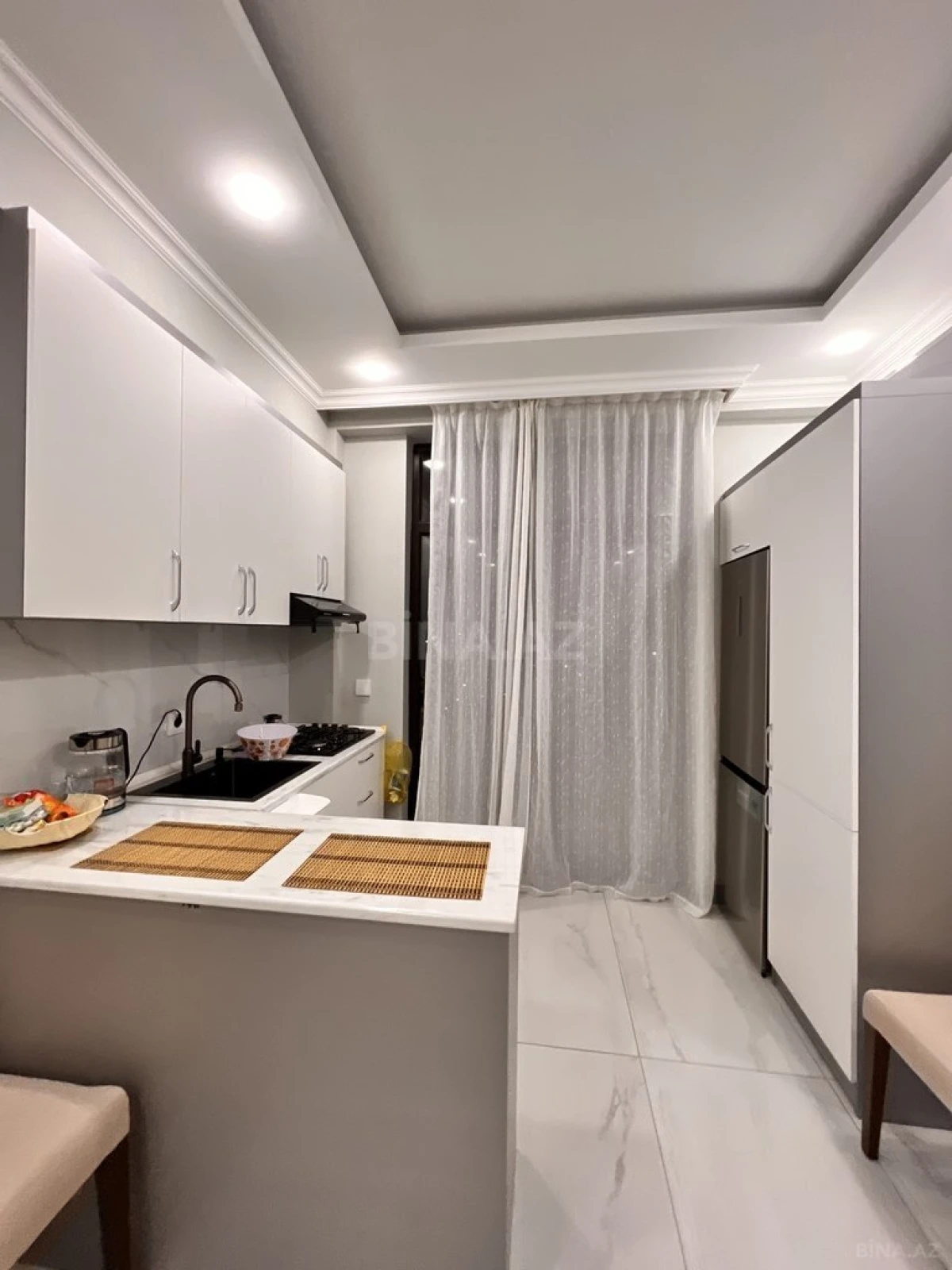 Kirayə verilir 2 otaqlı mənzil 65 m²