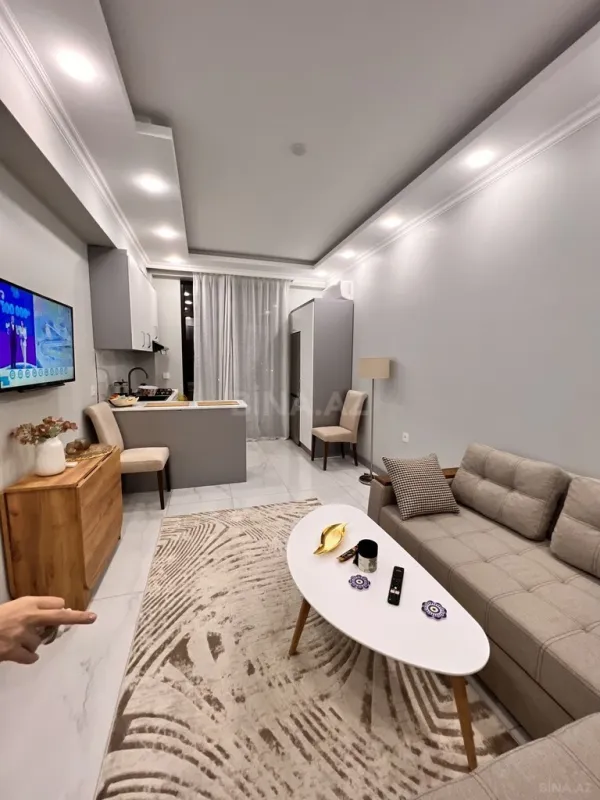 Kirayə verilir 2 otaqlı mənzil 65 m²