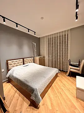 Kirayə verilir 2 otaqlı mənzil 65 m²