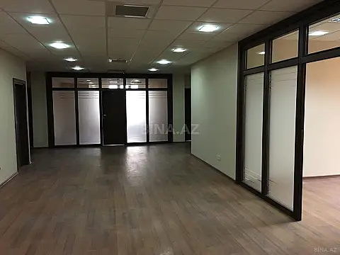 Kirayə verilir 9 otaqlı ofis 300 m² — Bakı, Nərimanov 9 otaq 300.00 m²