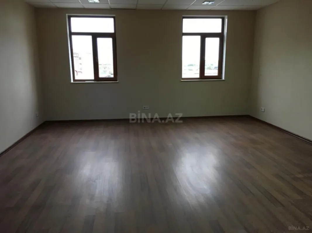 Kirayə verilir 9 otaqlı ofis 300 m²