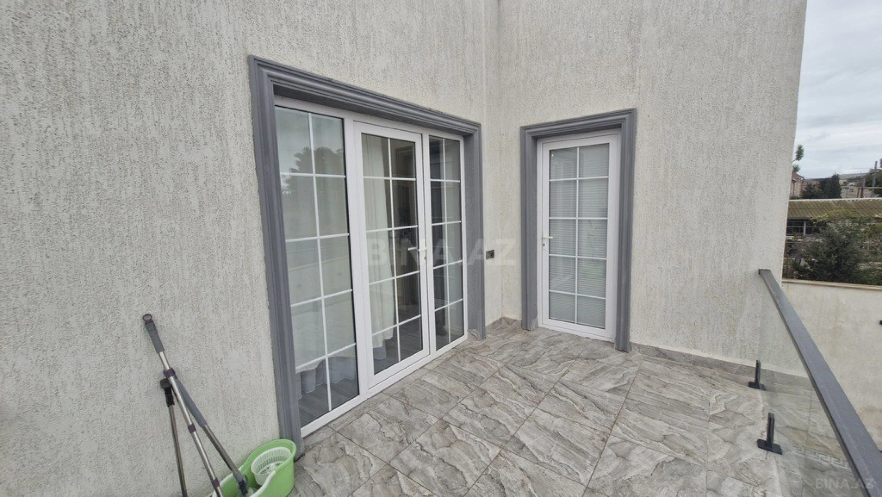 Satılır 5 otaqlı həyət evi 150 m²