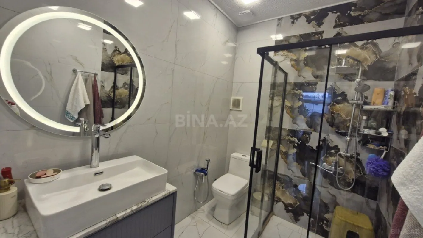 Satılır 5 otaqlı həyət evi 150 m²