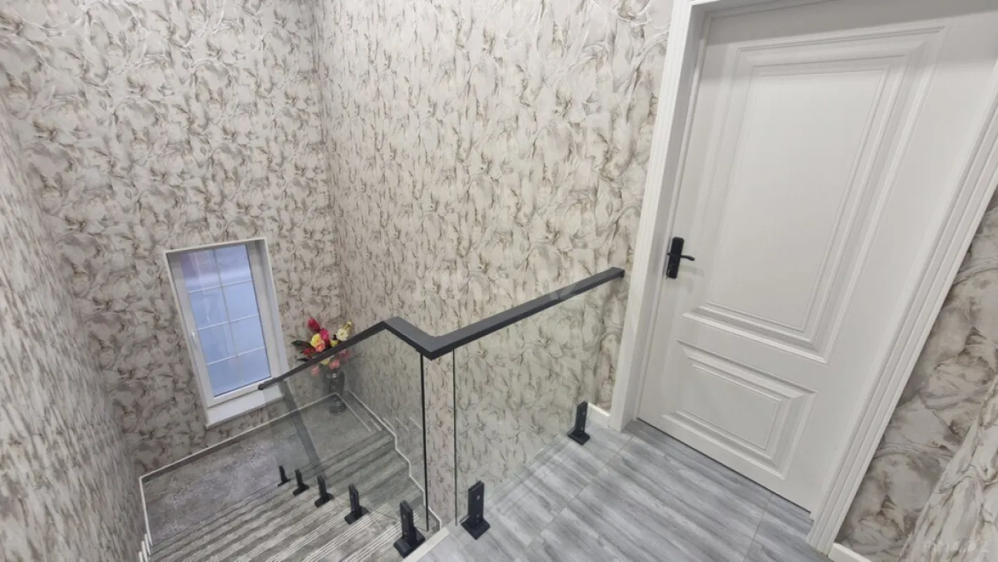 Satılır 5 otaqlı həyət evi 150 m²