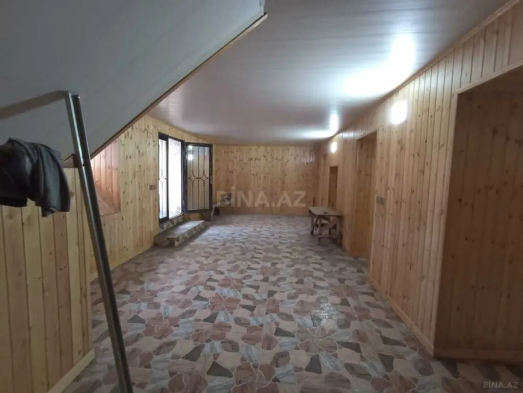 Kirayə verilir obyekt 210 m²