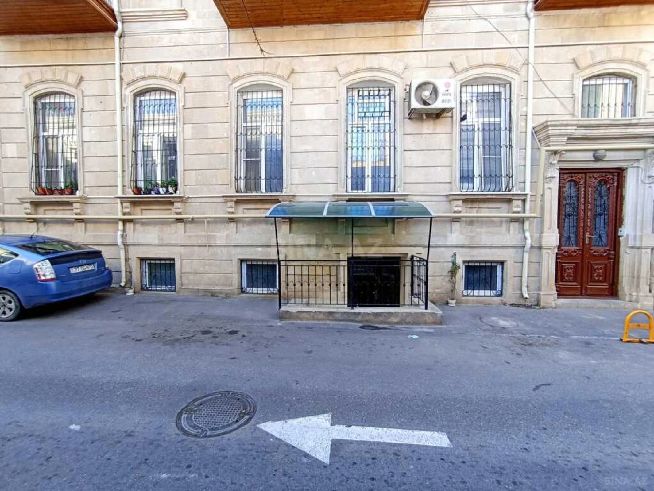 Kirayə verilir obyekt 210 m²