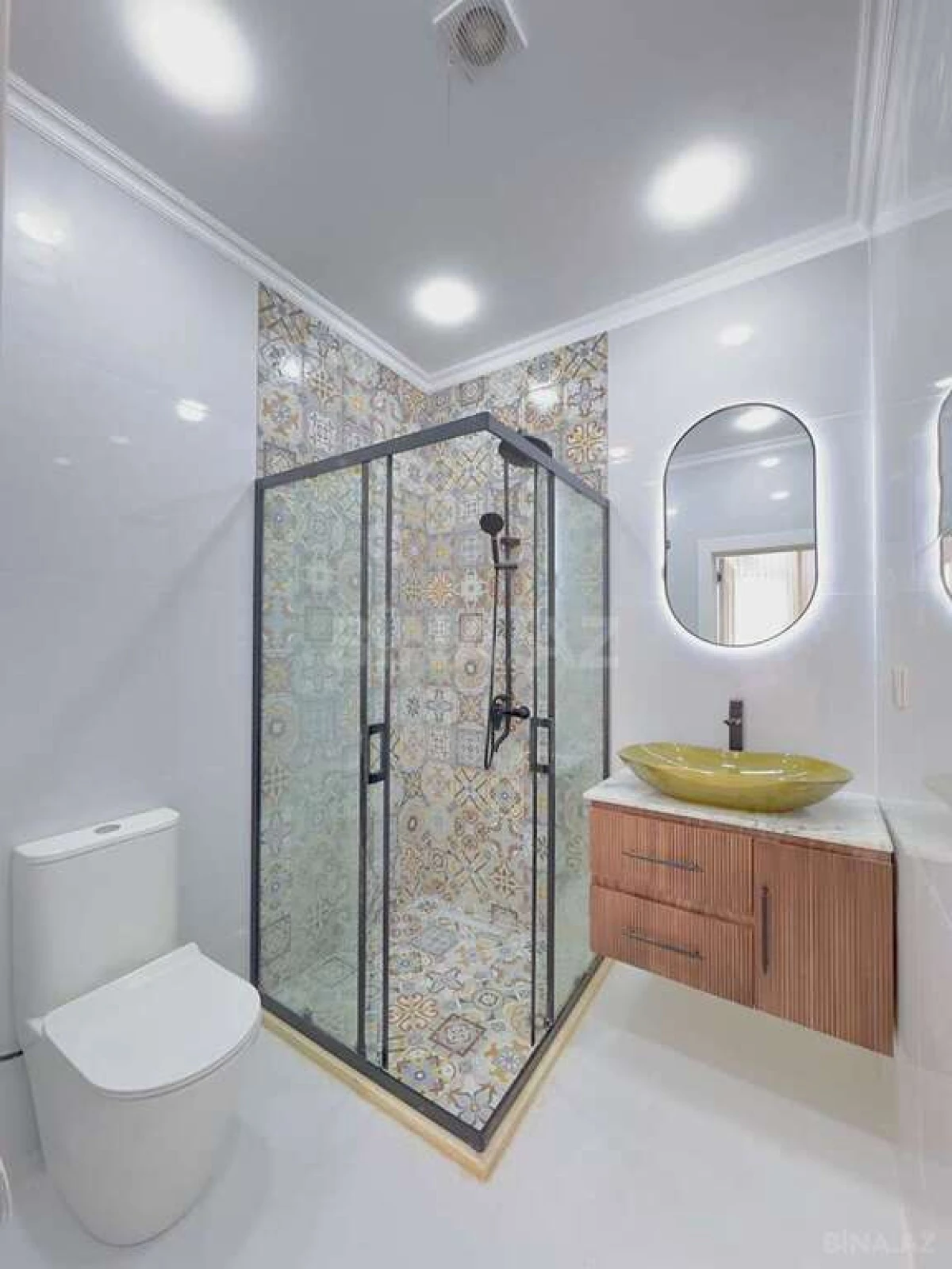 Satılır 5 otaqlı həyət evi 210 m²