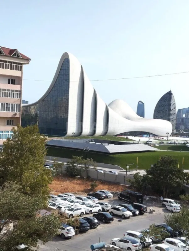 Satılır 3 otaqlı mənzil 90 m²