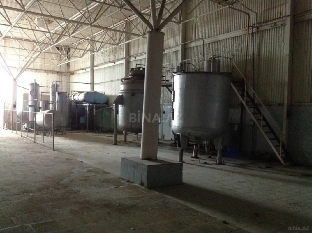 Satılır obyekt 3500 m²