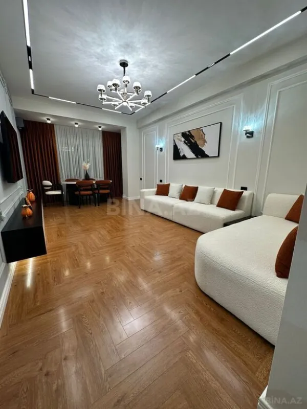 Satılır 2 otaqlı mənzil 68 m²